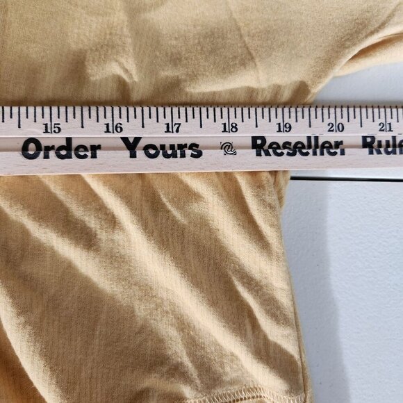 Earthbound Trading Co Womens Oversized High-Low Hem Mustard Yellow Knit Top L - Picture 4 of 12